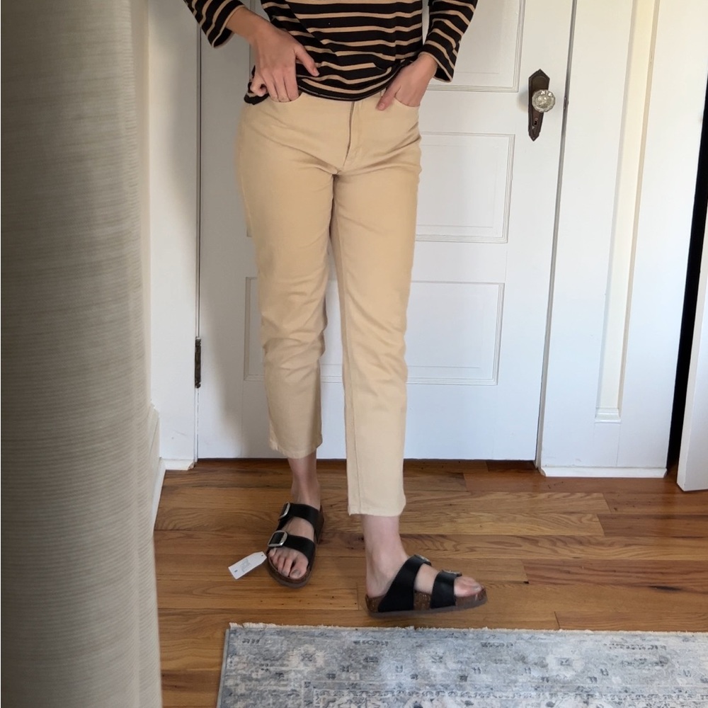 NWT H&M mom jeans, high waist, ankle length tan denim. Copper detail.